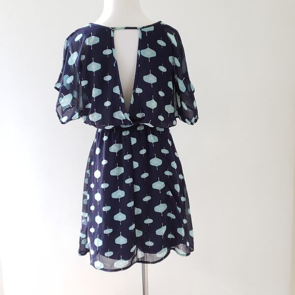 Francesca's Parasol Print Blouson Dress Elastic Waist Navy Small - Picture 3 of 7